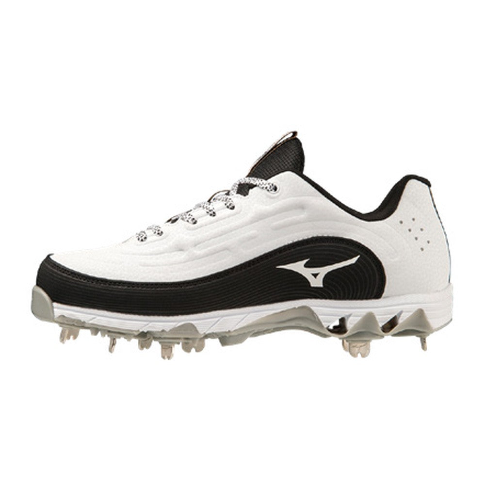Mizuno Women's 9-Spike Swift 8 Low Metal Softball Cleat